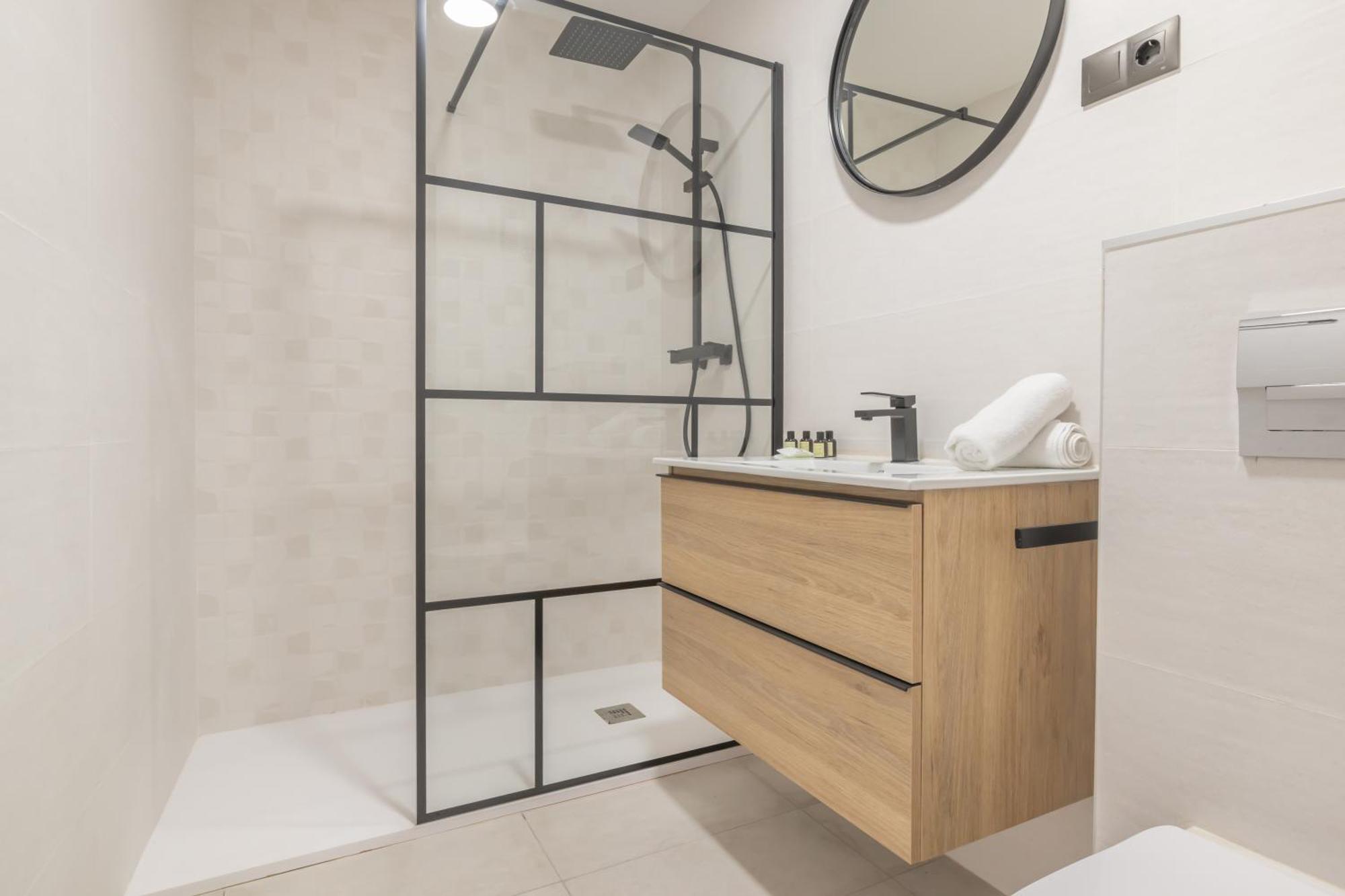 Apartamento Dobo Homes - P40 *