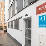 Dobo Malaga Postigos